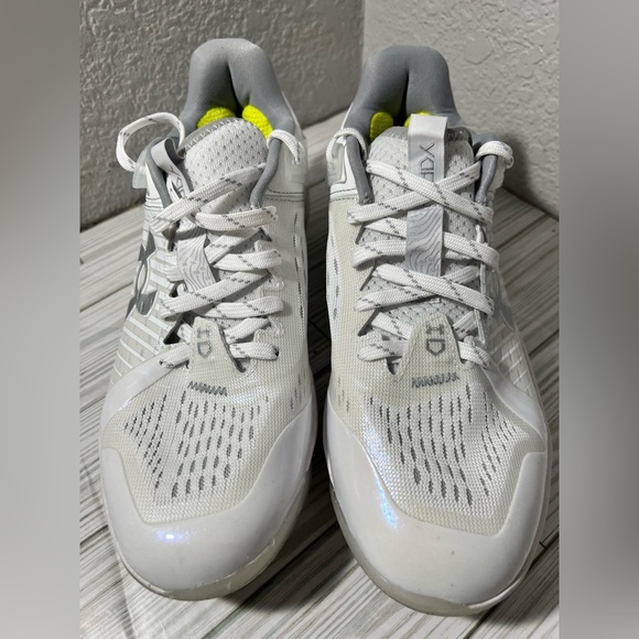 Under Armour Yard Low MT‎ TPU men’s Baseball Cleats shoes white #3025591 size 8 main image 10